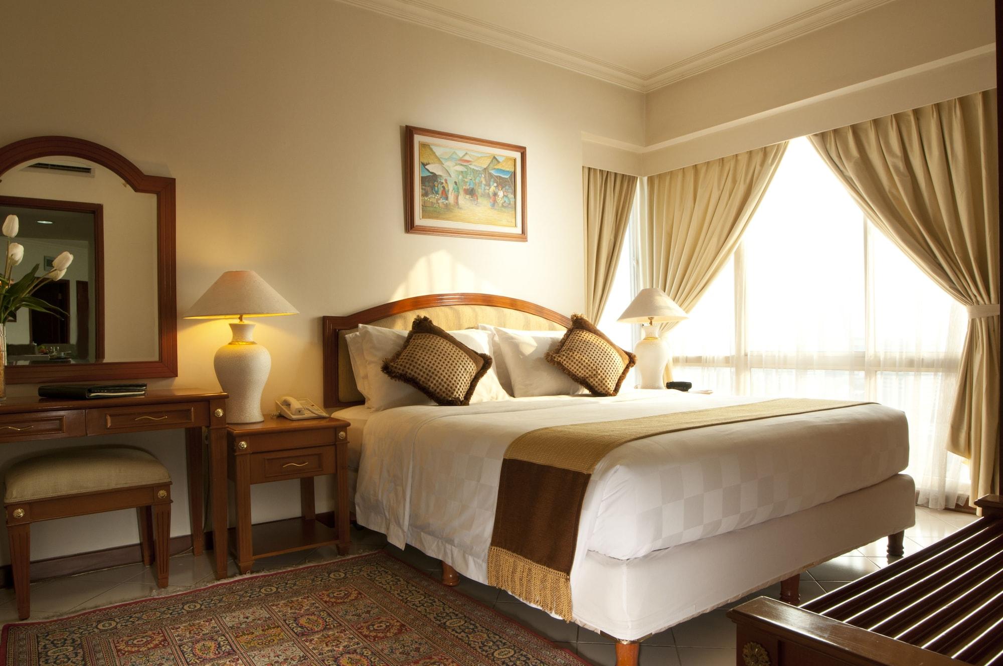 The Residences at Puri Casablanca Yakarta Exterior foto