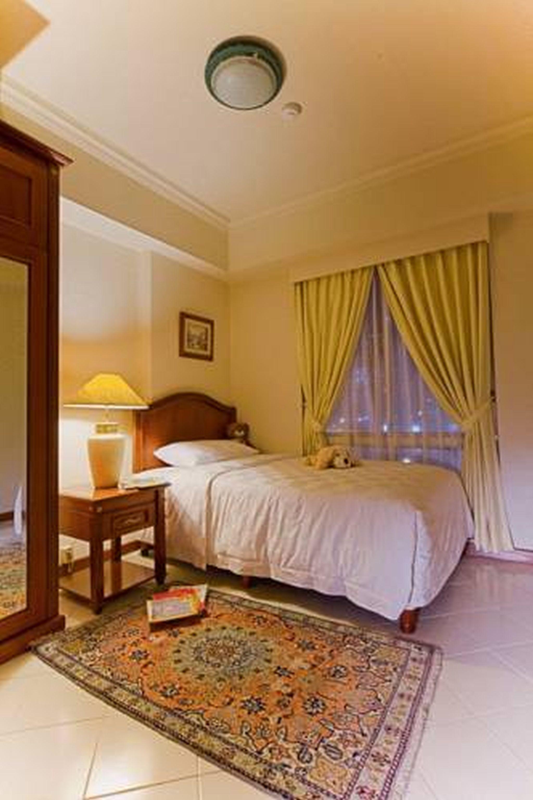 The Residences at Puri Casablanca Yakarta Exterior foto