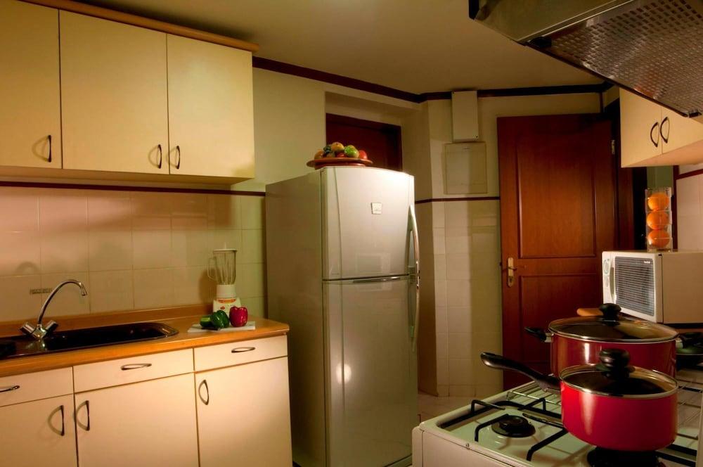The Residences at Puri Casablanca Yakarta Exterior foto