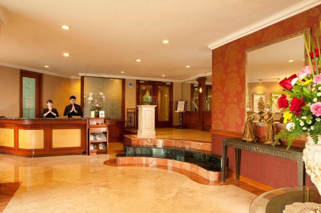 The Residences at Puri Casablanca Yakarta Exterior foto